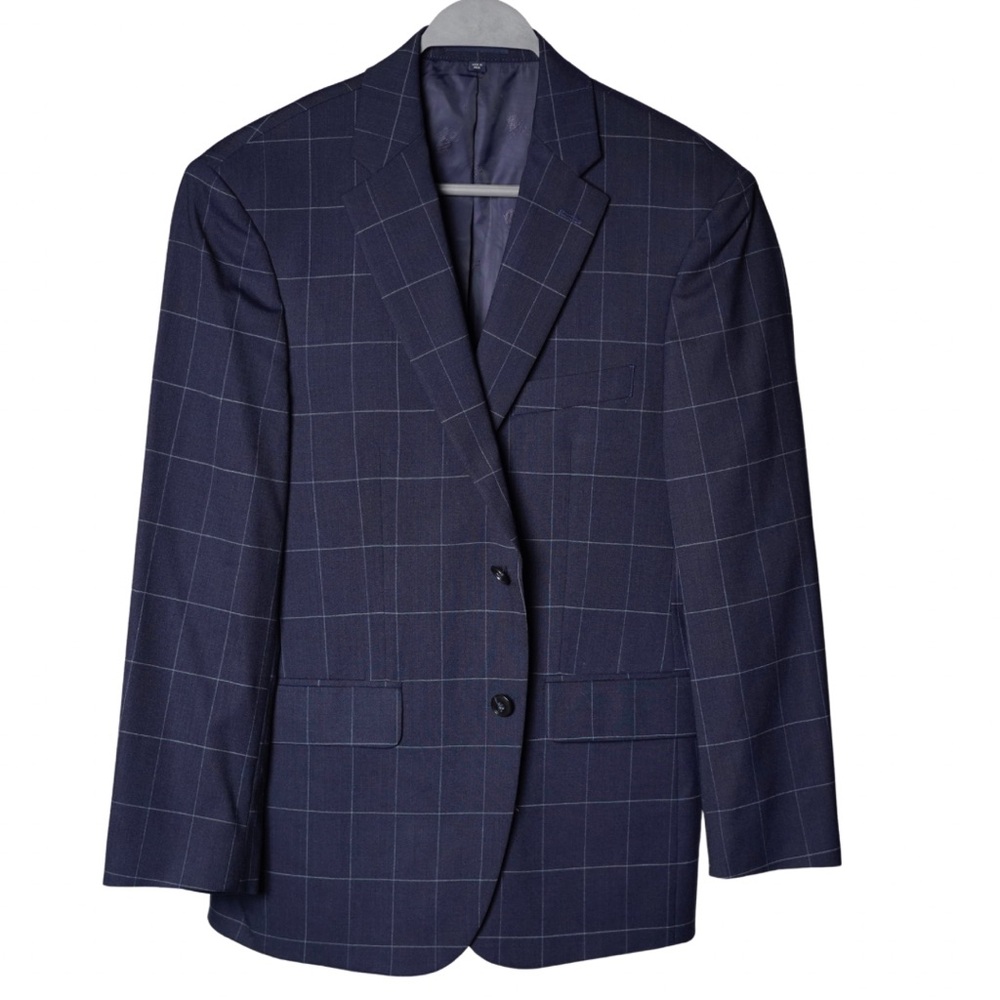 Jos A Bank 38S Navy - Window Panes
Tailored Fit (between regular and slim fit)